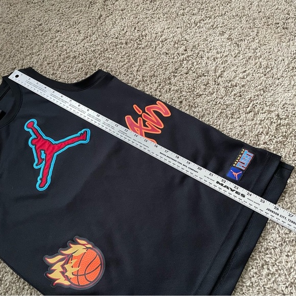 Air Jordan Kids Patch Pack Jersey Black NBA 1990s MJ Streetwear sz L - Picture 8 of 15